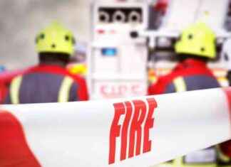 Firefighters Respond to ‘Out of Control’ Blaze on Film Set Following Controlled Explosion news-01092024-011043