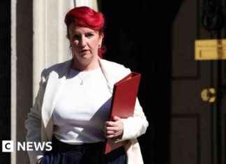 Government Expresses Concerns Over CrossCountry Rail Operator’s Performance news-10082024-213910