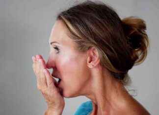 How to Cure Morning Breath with One Simple Change news-13082024-175105