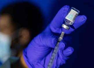 Identifying the main target and focus of the article, the new SEO-friendly title is: Expert Warns Deadlier MPOX Variant Likely Present in UK news-17082024-180702