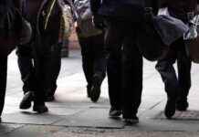 Child Strip Searches: Alarming Lack of Adult Supervision in Recent Cases news-19082024-110838