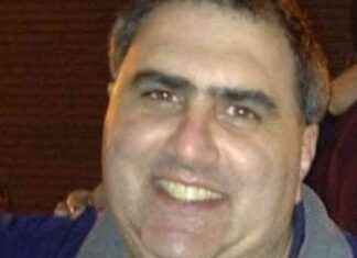 Tragic Incident: Ex-EMT Kills Siblings, Niece, and Self Over Home Dispute news-27082024-123019