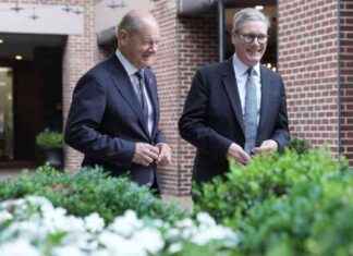 Starmer Initiates Talks to Soften Brexit in German Treaty Negotiations news-28082024-003846