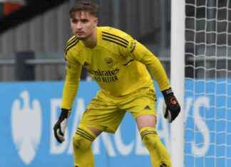 Talented Goalkeeper Joins Man Utd, Arsenal Lose Second Academy Star news-04092024-012157