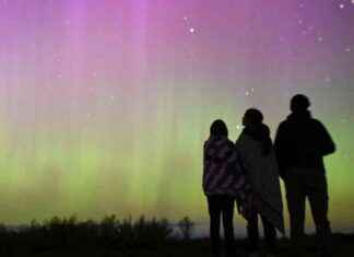 Northern Lights visible across Britain tonight, Met Office confirms news-12092024-214356