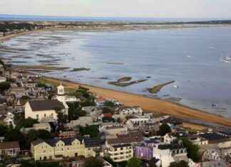 Dream Home Purchase in High-Risk Oceanfront Area: Potential Swallowing Risk news-13092024-054641