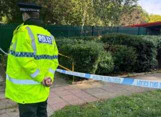 Teenager Arrested for Murder After Triple Homicide in Luton Flat news-14092024-015526
