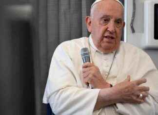 Pope Urges Catholics to Vote for Lesser Evil, Criticizes Harris and Trump news-14092024-015551