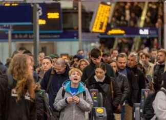 Fire Causes Major Disruption at London Stations: Updates and Impact on Travel news-17092024-083701