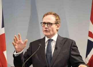 Starmer’s Gifts and Freebies Spark Questions: Tory Leadership Contender’s Concerns news-19092024-014258