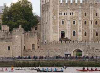 Great River Race: Annual Rowing Event on the Thames news-21092024-214216