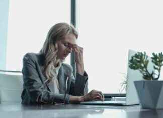 Woman’s Life Savings Drained by Ex-Husband’s Forgery Scheme news-22092024-054352