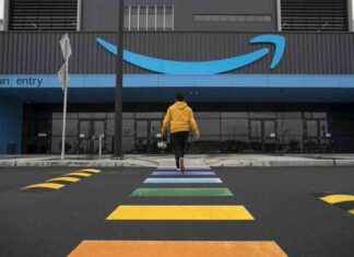 Legal Right To Work From Home: UK Amazon Workers Fight RTO Policy news-23092024-015532