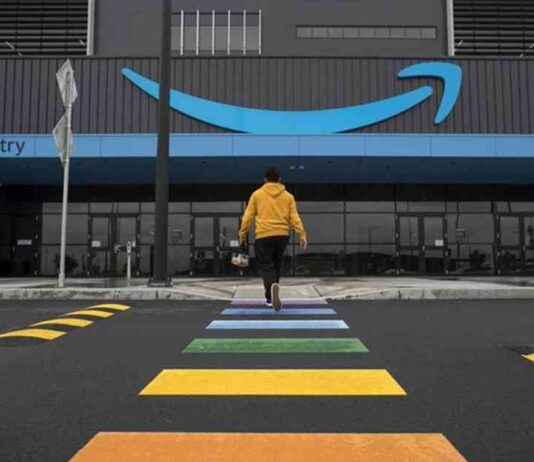 Legal Right To Work From Home: UK Amazon Workers Fight RTO Policy news-23092024-015532