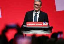 Keir Starmer’s Reassuring Speech to Labour: A Policy-Light Approach news-24092024-165852