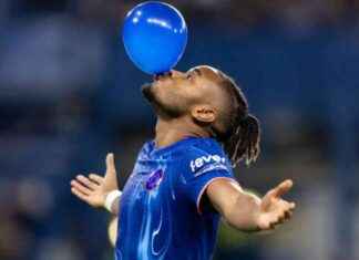 Enzo Maresca Reveals Three Chelsea Players Who Deserve to Start news-25092024-010310