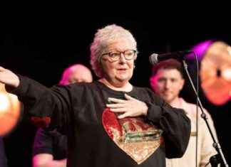 Janey Godley: Comedian Receiving End-of-Life Cancer Care news-26092024-053712