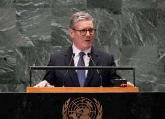 Sir Keir Starmer Urges Israel and Hezbollah to Agree Ceasefire in UN Address news-27092024-034127