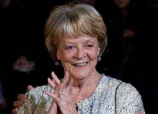 Dame Maggie Smith: Net Worth, Family, and Everything You Need to Know news-27092024-215640