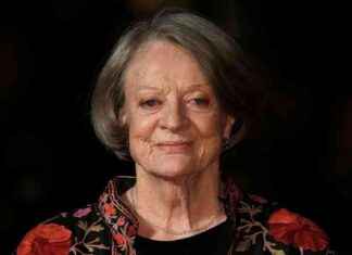 New Title: Remembering Maggie Smith: Tributes Pour In for Legendary Actress news-28092024-025602