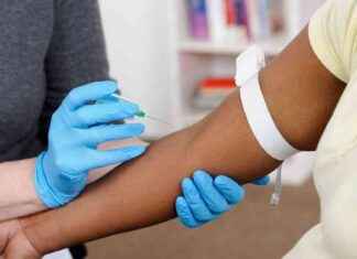 New Blood Test Development Detects 12 Types of Cancer: Health Secretary Announcement news-06102024-100409