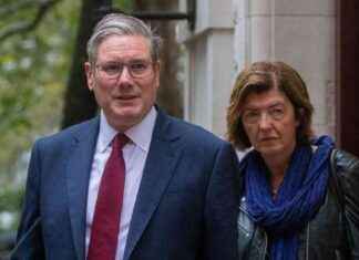 Sue Gray Resigns as Downing Street Chief of Staff – Impact and Analysis news-06102024-220910