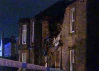 Tragic Explosion at Alloa, Scotland Flats: 1 Dead, 3 Injured news-07102024-041109