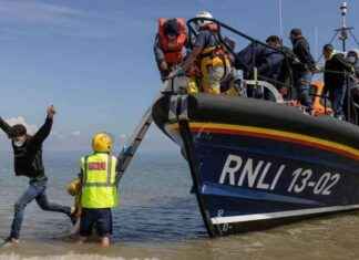 Britain Named ‘Europe’s Illegal Immigrant Capital’ with 1 in 100 Residents Undocumented news-09102024-165639