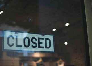 Best Buy Closes Stores on Thanksgiving for Employee Well-being news-21102024-105530