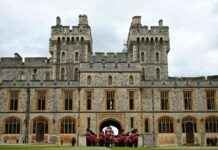 Burglars Raid Windsor Castle Grounds as Royals Sleep Nearby news-18112024-125026