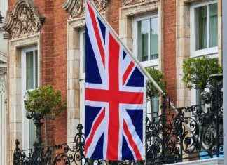 No Extra Bank Holiday in 2025, Downing Street Confirms: Clearing Up Misconceptions and Expectations news-27112024-165711