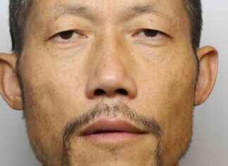 Hongchi Xiao Jailed for Woman’s Death in Slapping Therapy Workshop hongchi-xiao-jailed-for-womans-death-in-slapping-therapy-workshop