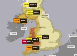 Storm Darragh: Red Weather Warning for 90mph Winds – Stay Safe! storm-darragh-red-weather-warning-for-90mph-winds-stay-safe