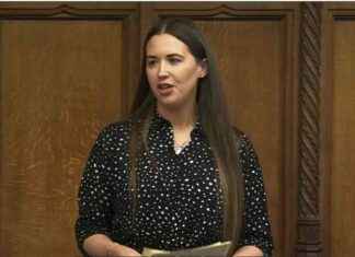 Tate Brothers Confront Irish MP for Misogynistic Comments: ‘Nobody Likes You’ tate-brothers-confront-rish-mp-for-misogynistic-comments-nobody-likes-you