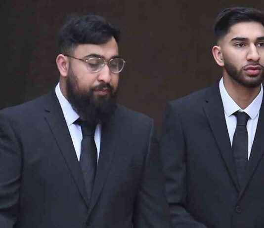 Brothers deny assaulting police officers at Manchester Airport: Update brothers-deny-assaulting-police-officers-at-manchester-airport-update