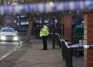 16-year-old Boy Fatally Shot in South London 16-year-old-boy-fatally-shot-in-south-london