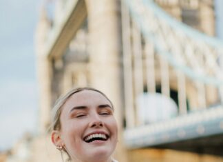 London Emoji: Discover Fun Ways to Express Your Love for the City