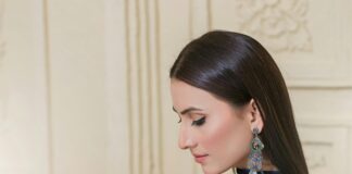 London Times Dresses: Discover Stunning Styles That Captivate