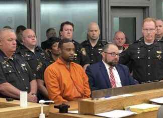 Rodney Hinton Jr.: Father Sparks Debate with Vigilante Justice rodney-hinton-jr-father-sparks-debate-with-vigilante-justice